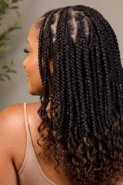 20 Goddess Braids That Make a Statement 12 knotless goddess braids with flat knot-free starting technique at roots