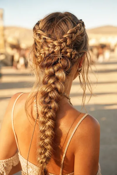 16 Boho Festival Braids for Concert Season 3 milkmaid braid crossed over the crown — boho festival hairstyle
